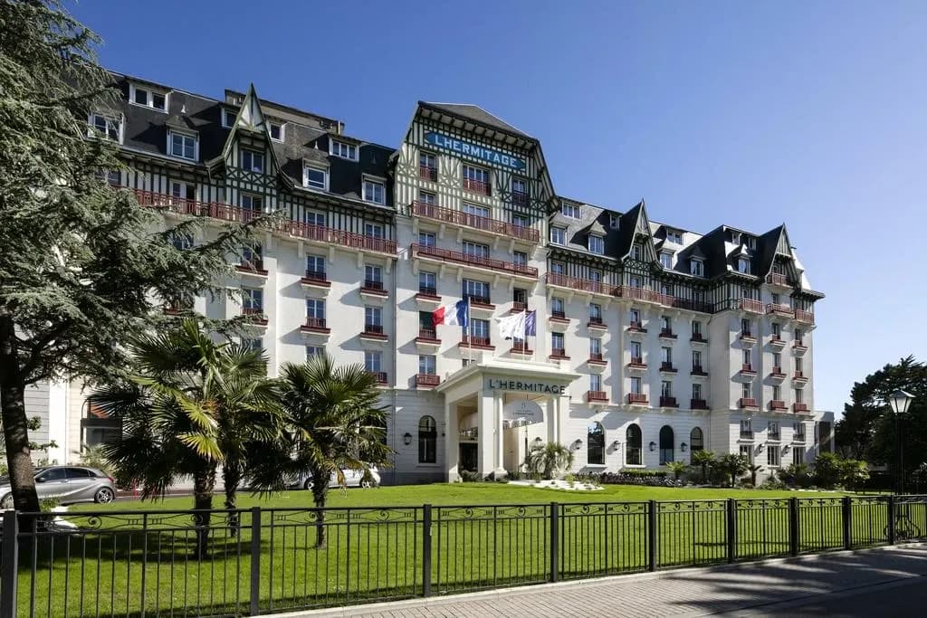 Hotel Barrière L`Hermitage